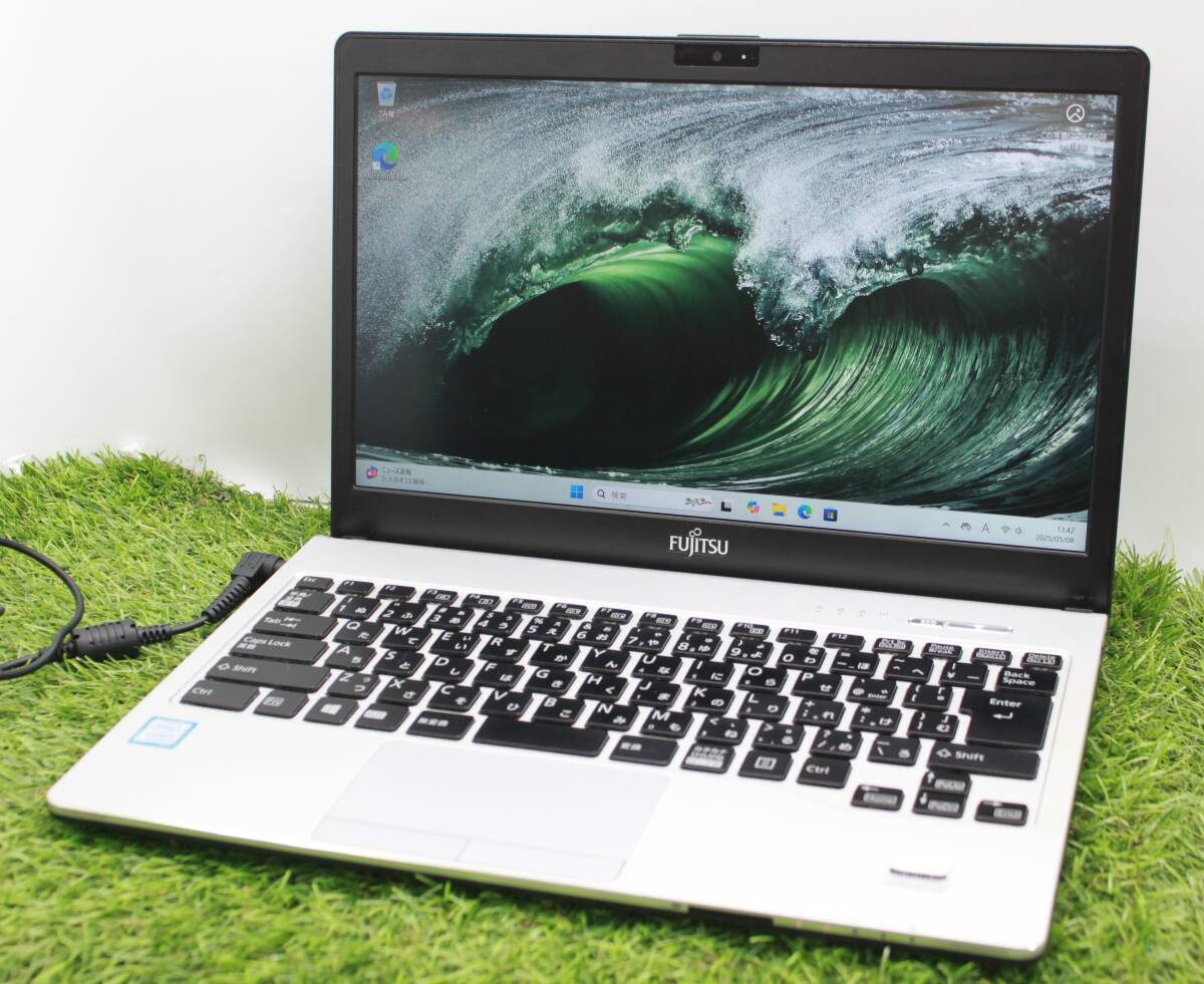 【お買得☆富士通】office&カメラ付☆ノート13.3インチ☆8GB/SSD256GB/Core i5-7300U(7世代)/Win11Pro☆LIFEBOOK S937/S【6996】拍卖