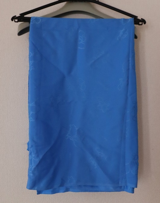 LEONARD ロゴ入り 花柄 織柄 生地 布地 約122×93cm 水色 手芸 裁縫 手作り拍卖