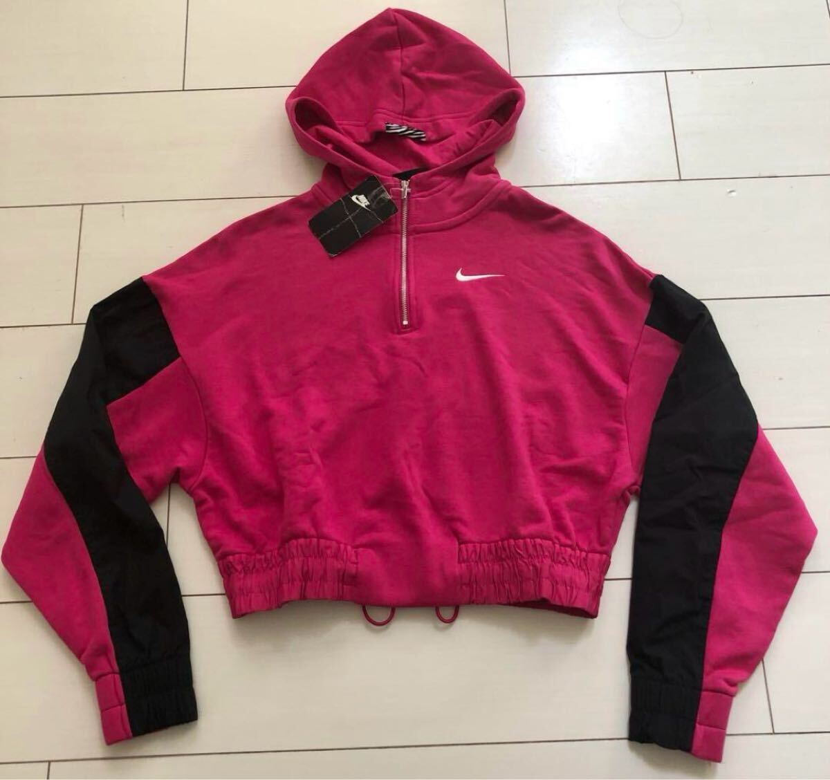 新品¥9,350ナイキ☆Ladies' 裏起毛1/2ジッププルオーバーフーディー【S】拍卖