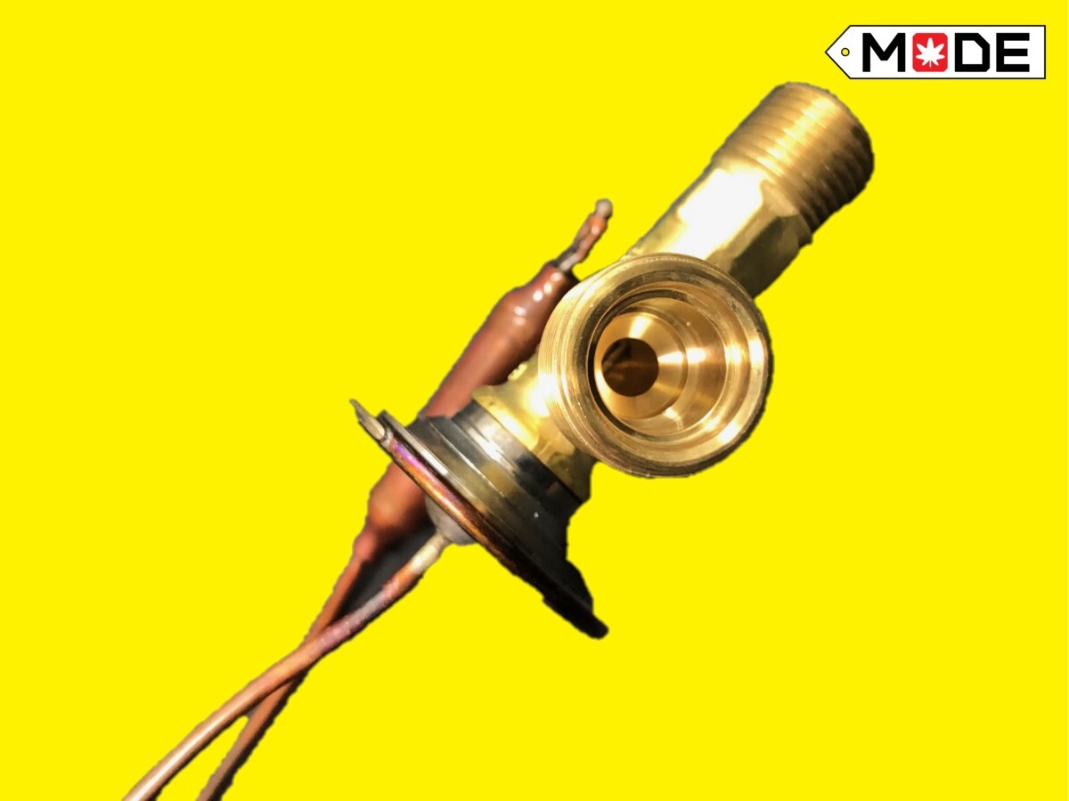 【MODE】スバル インプレッサWRX(GC8) エアコン部品 エキスパンションバルブ 73531FC000拍卖