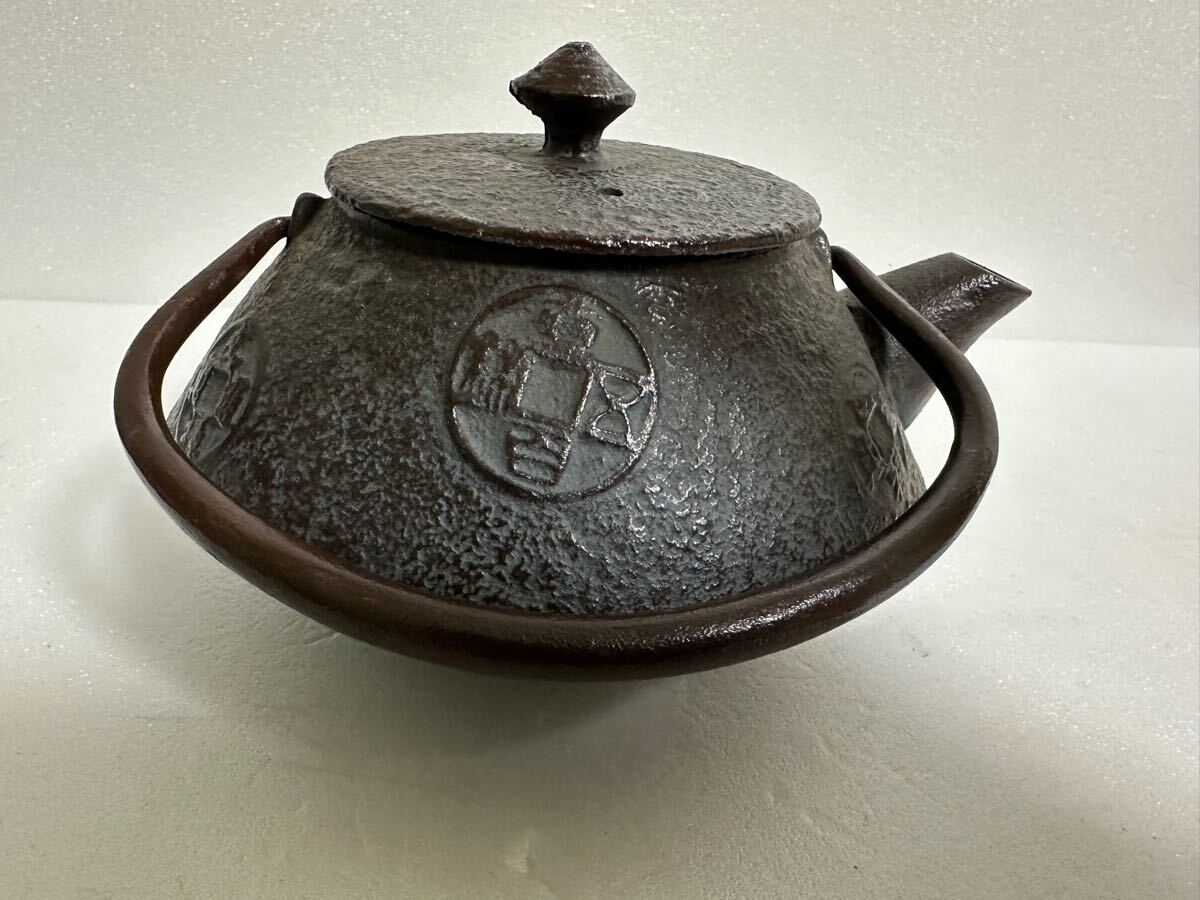 1 / 14南部鉄器 丸久 急須 小判 打出の小槌 鉄瓶 鉄やかん 茶道具 茶室 骨董品 アンティーク 未使用 中古品拍卖