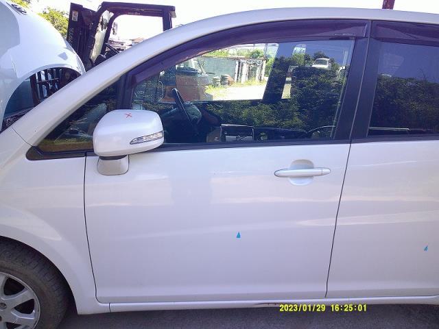 ムーヴカスタム DBA-L175S 左フロントドア 助手席 W24 パールホワイトIII拍卖