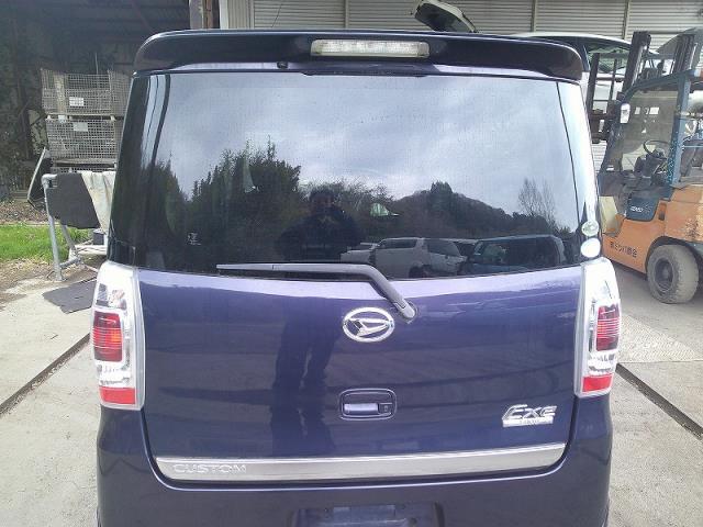 タントエグゼカスタム DBA-L455S バックドア/リアゲート B70 アーバンナイトブルークリスタル(M) スポイラー付拍卖