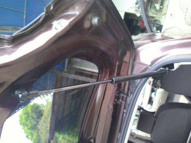 アルト DBA-HA25S バックドアダンパー/リアゲートショック 左右セット拍卖