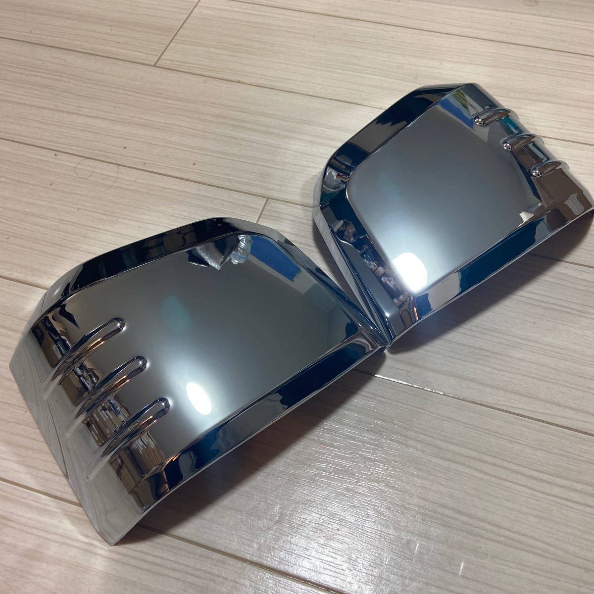 新型 ハイエース バン メッキミラーカバー ドアミラーカバー サイドミラー エアロ フィン カスタム パーツ 外装 6型 GL 鏡面 バックミラー拍卖
