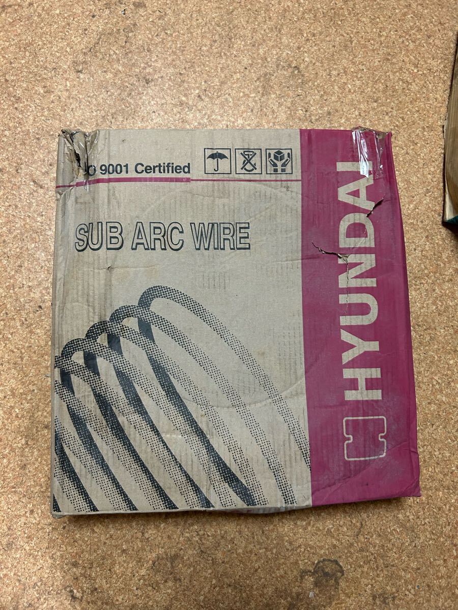 【A-648】ヒュンダイ 溶接ワイヤー ソリッドワイヤー H-14 4.0mm×25kg 拍卖