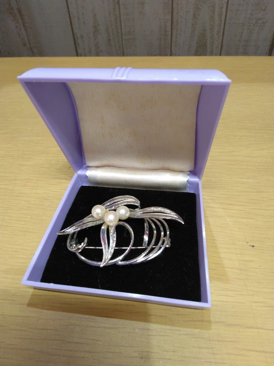 パール ブローチ 真珠 全長6cm ヴィンテージ アクセサリー ケース入り used 保管品拍卖