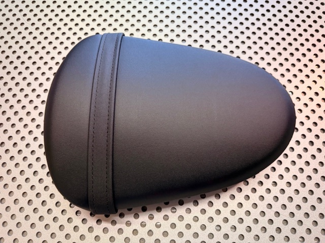 スズキ GSX-R1000 タンデムシート 未使用拍卖