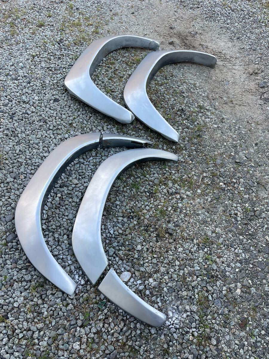 三菱 デリカスターワゴン 貴重 希少 アクセル前後オーバーフェンダーセット!拍卖