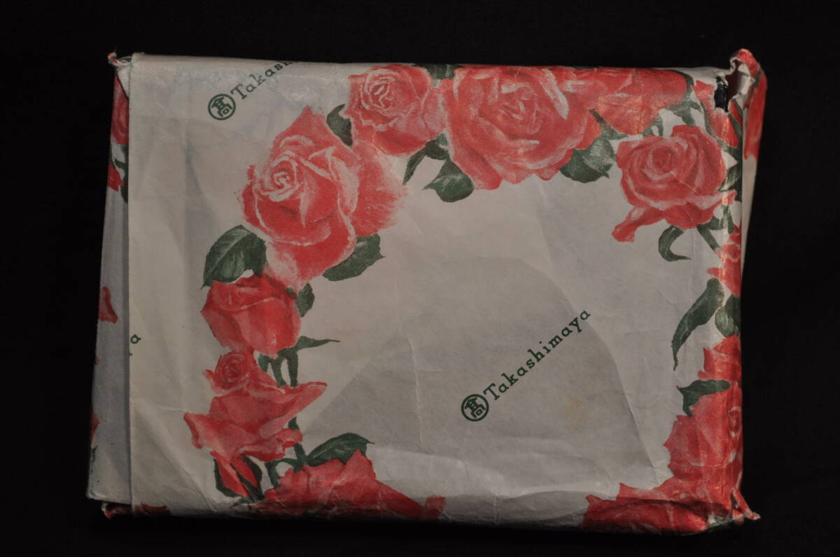 新品 元箱 包装紙 イブサンローラン 本革 ピンク 財布、カード入れ拍卖