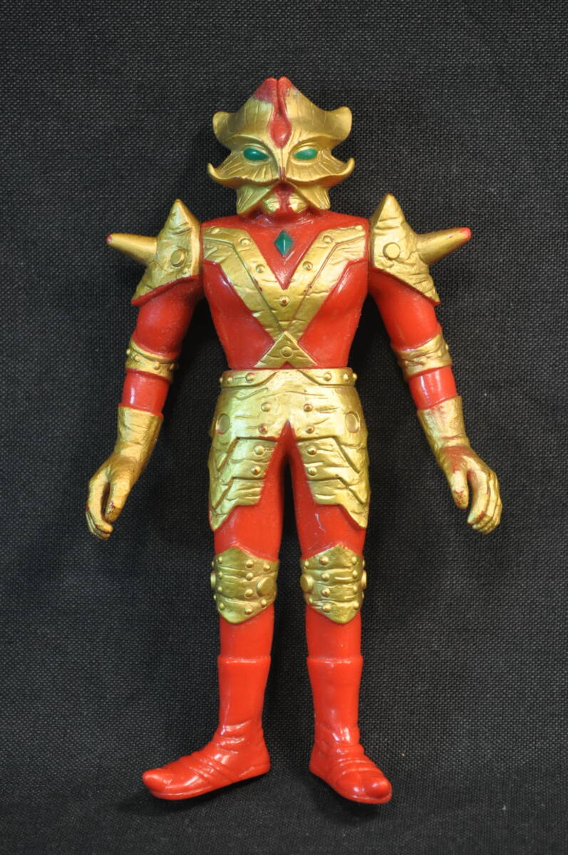 8 バンダイ ウルトラマン エースキラー ソフビ人形 高約16cm拍卖