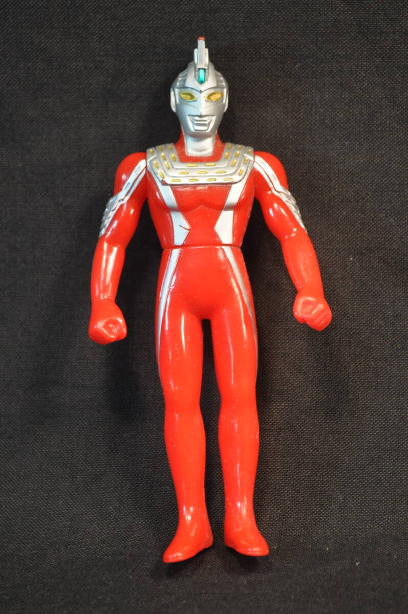 12 バンダイ ウルトラセブン 21 ソフビ人形 高約16cm拍卖