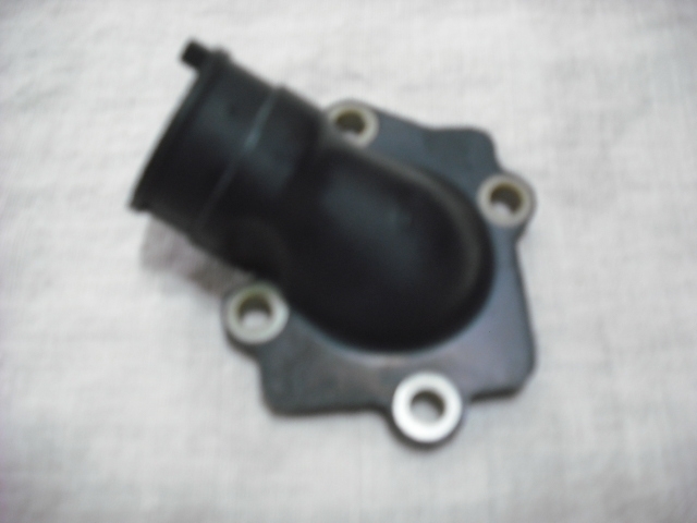 送料格安 新品 未使用 ヤマハ ジョグJOG 3KJ 3RY 3YJ 3YK ビーノ 5AU インテークマニーホールド インマニ インマニ インシュレーター拍卖