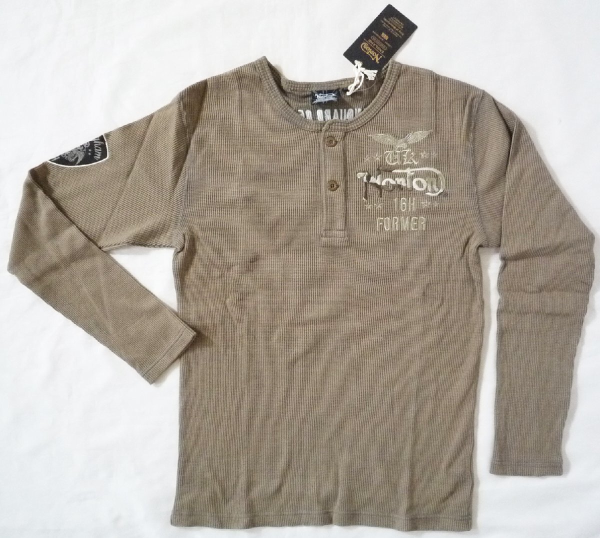 ノートン NORTON 長袖Tシャツ ヘンリーネック ワッフル編み 2つボタン 刺繍 XLサイズ カーキ拍卖
