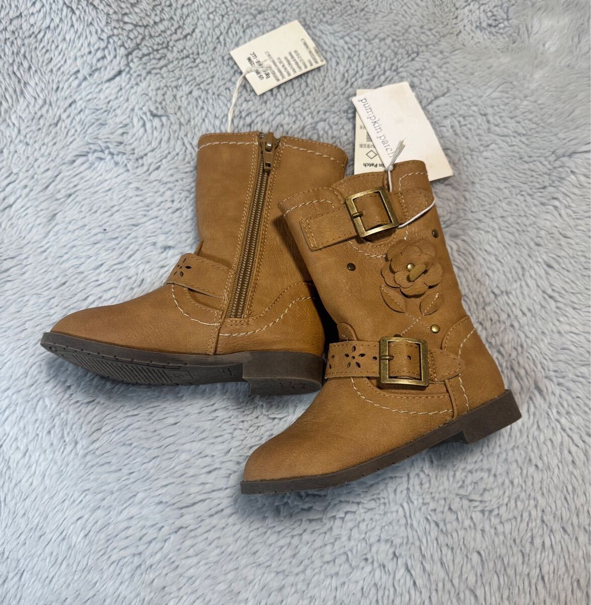新品タグ付き ニュージーランド購入 14cm ベビーブーツ 女の子 ベージュ ウエスタン エンジニア 靴 シューズ ベルト gap拍卖