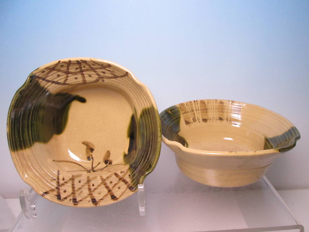 ☆お料理屋さんの器 布志名焼 雲善窯 土屋善四郎 織部 松/春蘭文 三つ足向付 二客 紙箱付 島根/小鉢/茶懐石/割烹/日本料理拍卖