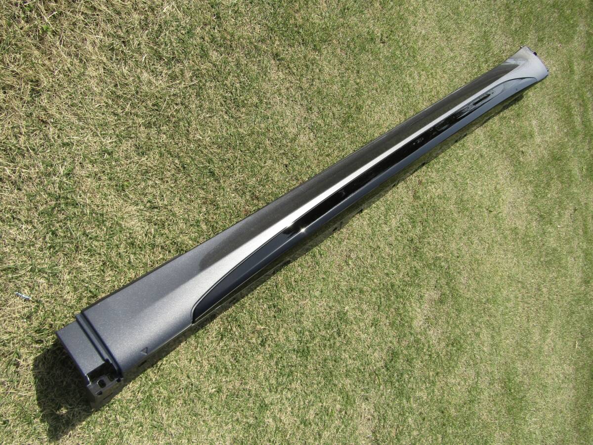 マセラティ グレカーレ 純正 左 サイドステップ 670167154 ■■ 13042204拍卖