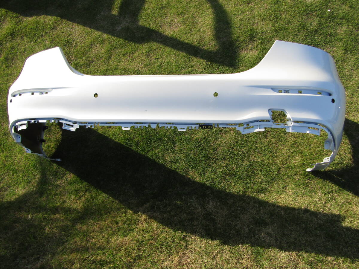 ベンツ W213 Eクラス 純正 リアバンパー パールホワイト A2138850001 AMG ■■ 13050903拍卖