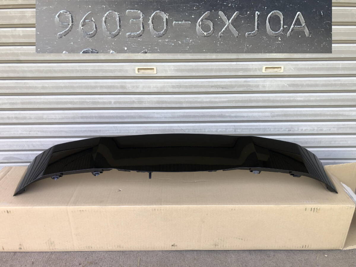 E13 ノート 純正 リアゲートスポイラー ルーフスポイラー スーパーブラック KH3拍卖