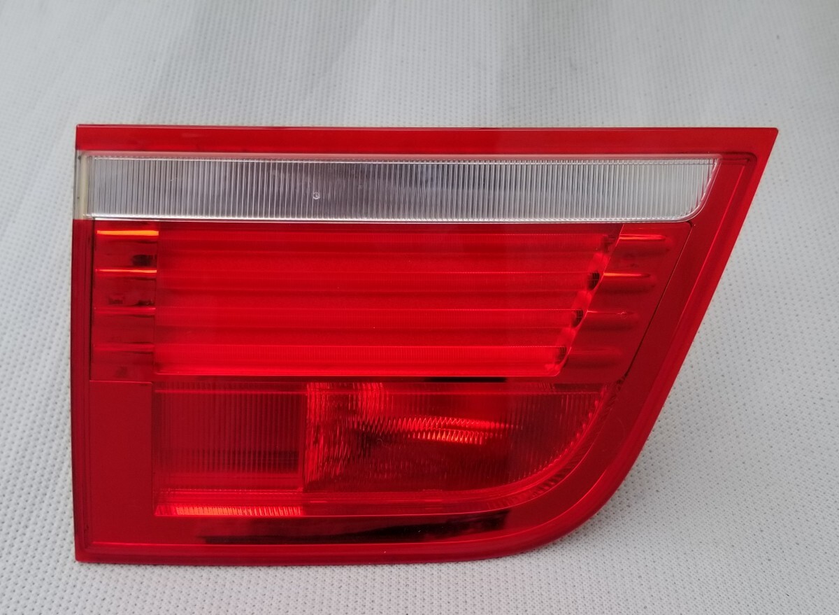 BMW X5 E70 純正 テールランプ リアフィニシャー 左側 助手席側 リアフォグ拍卖