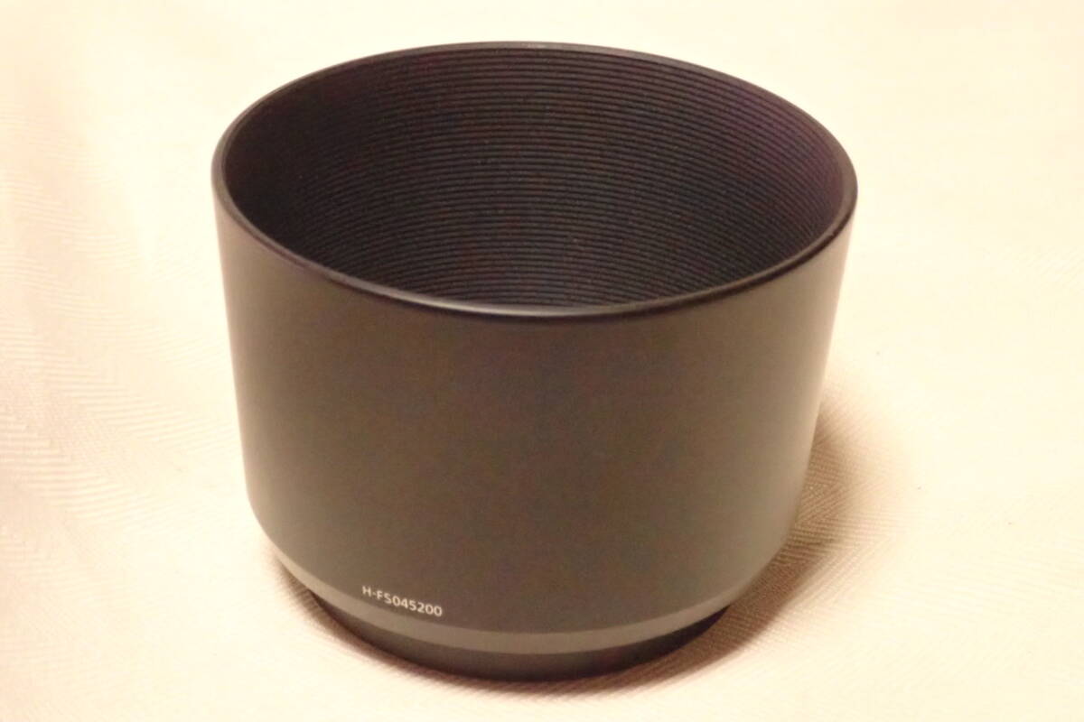 Panasonic LUMIX レンズフード H-FS045200拍卖