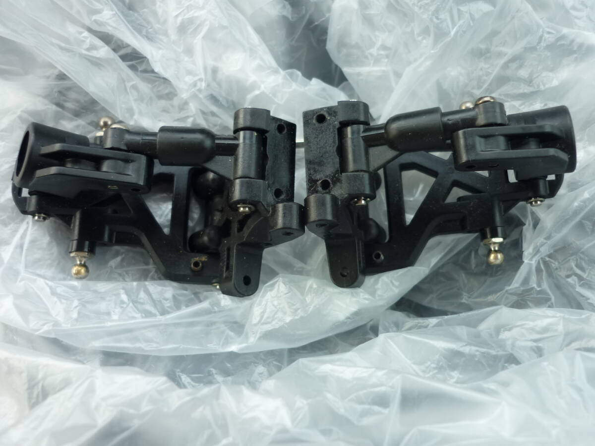 ◆◇タミヤTBエボリューション用リアサスパーツ一式セット◇◆拍卖