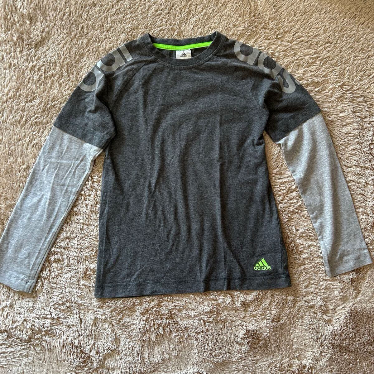 adidas 長袖Tシャツ 140 アディダス グレー 難あり拍卖