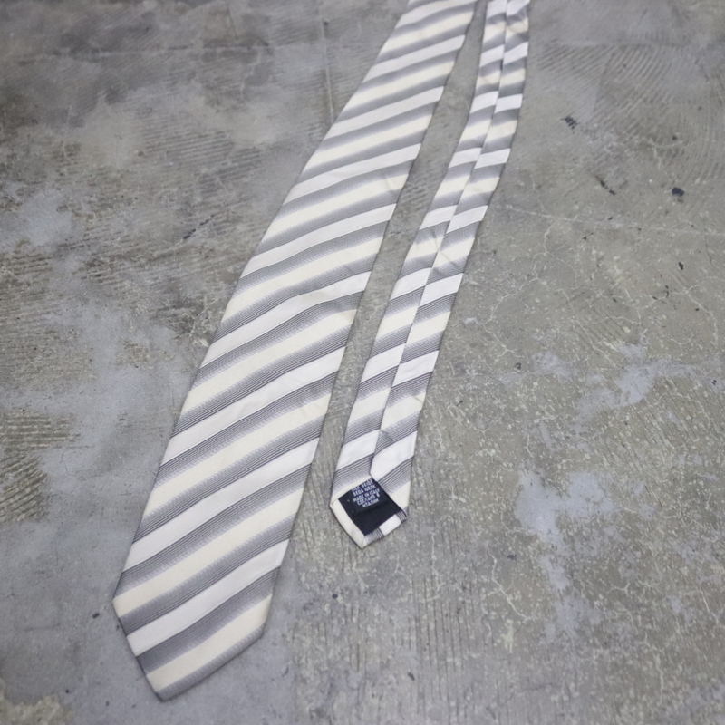 NT299 2000年代製 HUGOBOS ネクタイ シルク イタリア製■00s ボーダー アンティーク 古着 アメカジ ストリート ストール 雑貨 アクセサリー拍卖