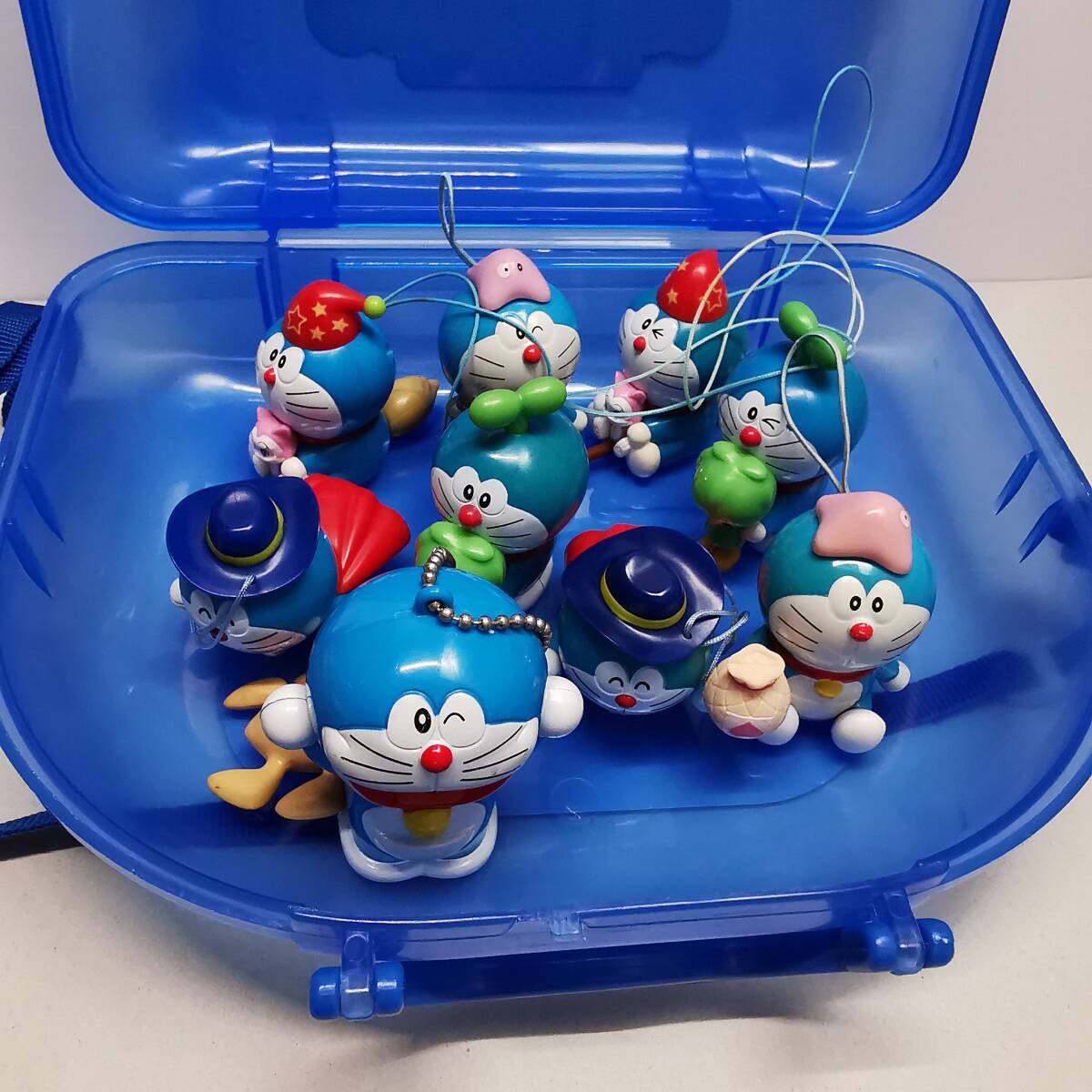 USED◆映画 ドラえもん キーホルダー ストラップ フィギュア プルバック まとめて9個(ロッテ ドラえもん ケース付き)◆映画 おまけ 小学館拍卖