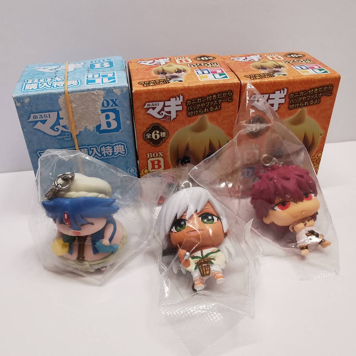 ◆MAGI「マギ」カラコレ BOX:B( マスルール、シャルルカン )+BOX購入特典(シンドバッド特典ver)カニカン付PVC製彩色済マスコット/棚F拍卖