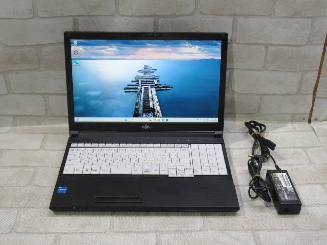 ▲AP0204 Ω 新DCN7 2458◆ 保証有 富士通【 LIFEBOOK A5512/KX 】【 Win11 Pro / i5-1235U / 8.0GB / SSD:256GB 】拍卖