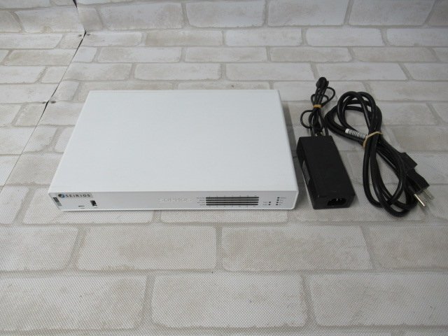 Ω 新LK 0012t 保証有 SEiRiOS【 XGS 136 】SOPHOS ソフォス 次世代ファイアウォール アプライアンス AC付き ライセンス2028/03/07拍卖