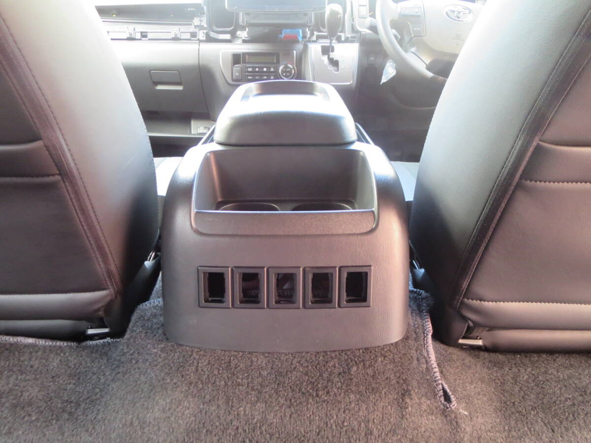 ハイエース センターコンソール Aタイプスイッチホール加工済み ダークプライム拍卖