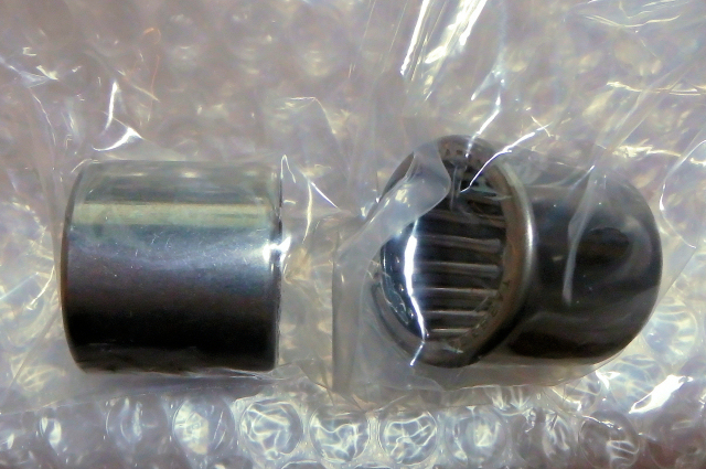 GSX1100S、GSX750S スイングアーム ベアリング 2個 新品 送料込み拍卖