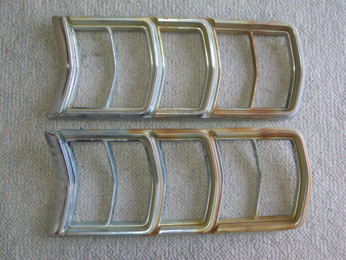 三菱 ギャランGTO 1700SL A55C 純正 テールランプ テールライト ガーニッシュ 枠 ワク パネル レンズカバー 左右 中古 検) A53C A57C 等?拍卖