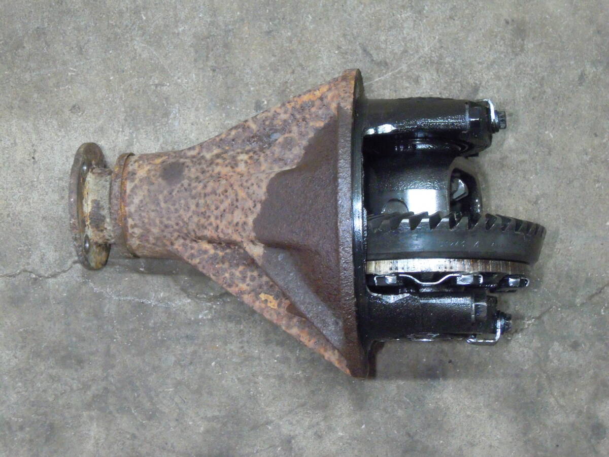 トヨタ コロナ 120 TT125 12T-U T40 MT 2ドアHT 純正 リヤ リア デフ デフキャリア デフギア 検) TT RT 100 110 RT122 RT114 RT104 等?拍卖