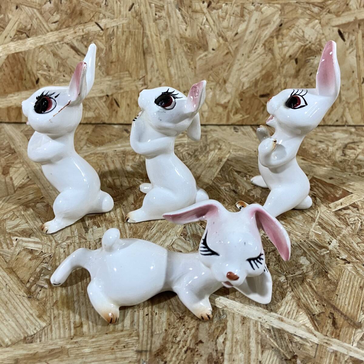 レトロ陶器うさぎ4体セット 可愛い置物 Japan vintage /昭和 kawaii拍卖