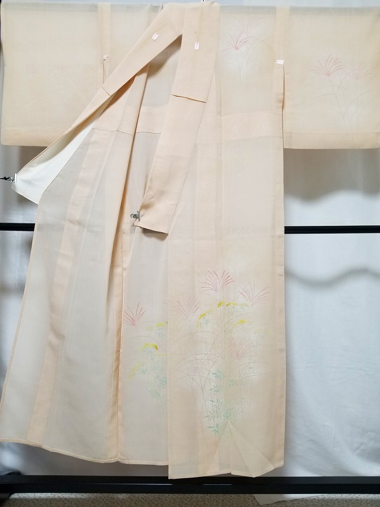 【桐徳】夏付下げ☆送料無料*期間限定20%OFF{正絹*本紗地*紋付*付下げ}*身丈150-裄64*丸に三階菱.紋*ススキ.秋草に手刺繍*№7191拍卖