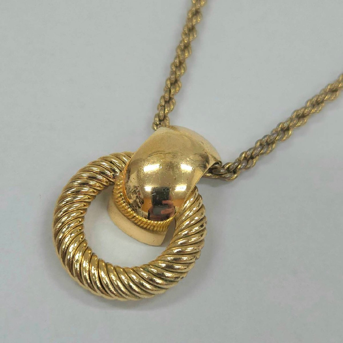 Christian Dior クリスチャンディオール ロング ネックレス ゴールドカラー アンティーク アクセサリー ヴィンテージ 小物拍卖