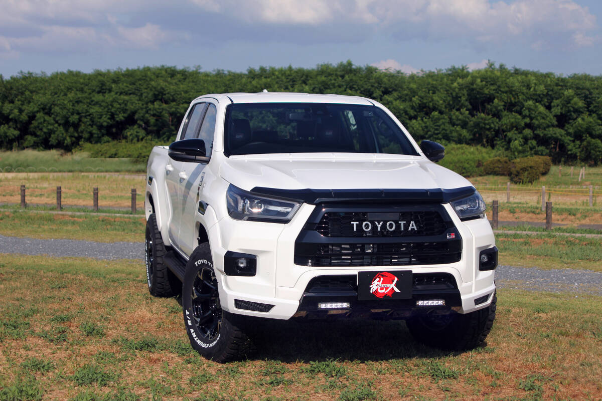 乱人トヨタ HILUX【ハイラックス】 (GUN125) FRP製 フロントワイパーガード(FRONT WIPER GUARD) (2020年8月~)GR SPORT拍卖