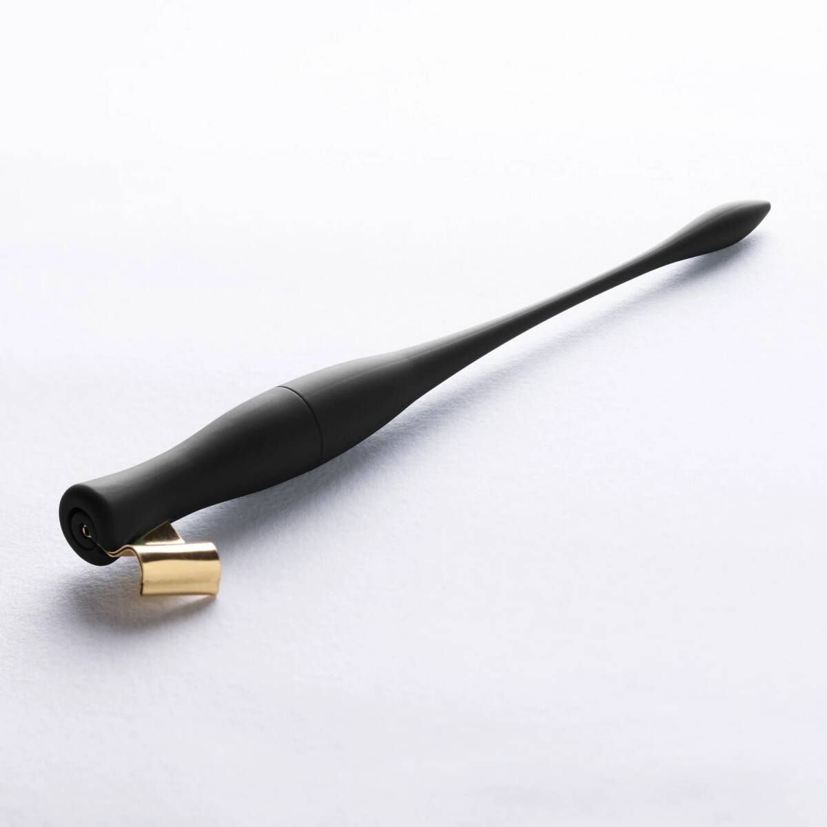 【稀少品】Luis Creations Moblique V2 Pen holder モブリーク ペン軸 ペンホルダー 内部収納 黒色 新品 コミック対応■Misty Night拍卖