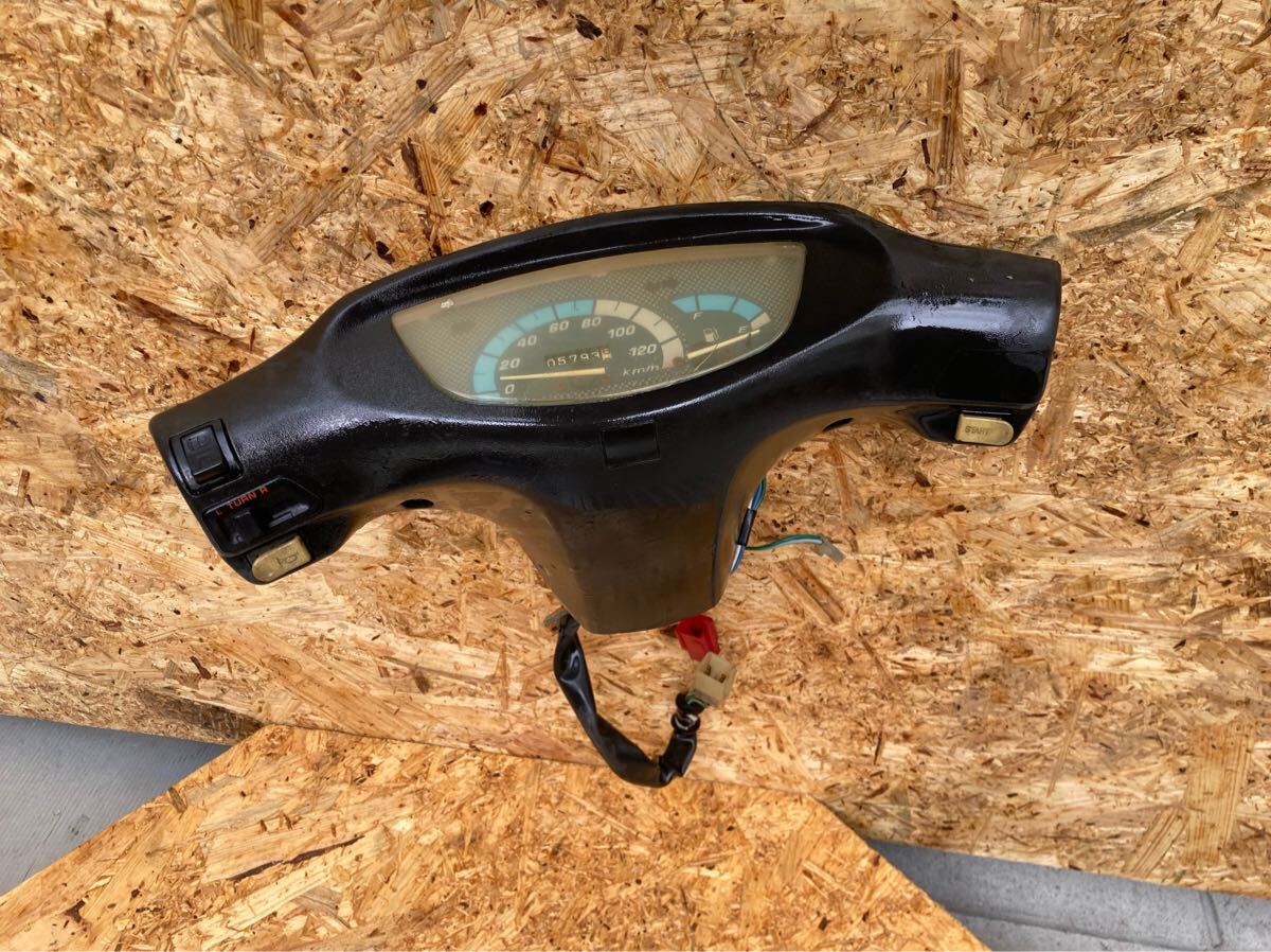 59253■ ホンダ ライブディオ AF34 (300番台〜) 社外 120キロ スピードメーター スイッチ付き カウル拍卖