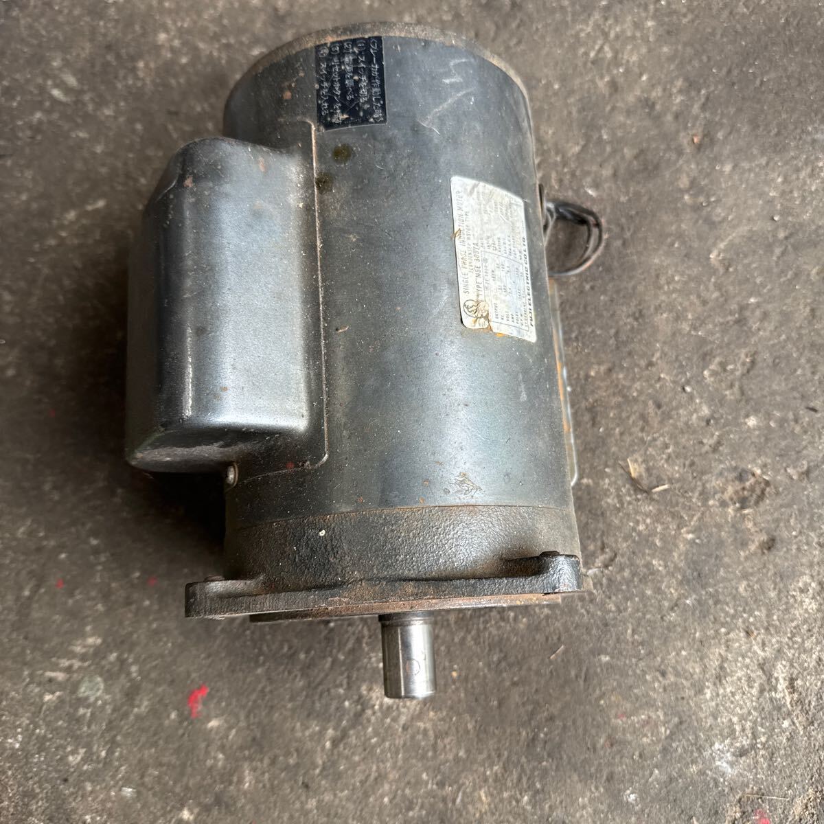 モーター100v中古 シャフト径22mm拍卖