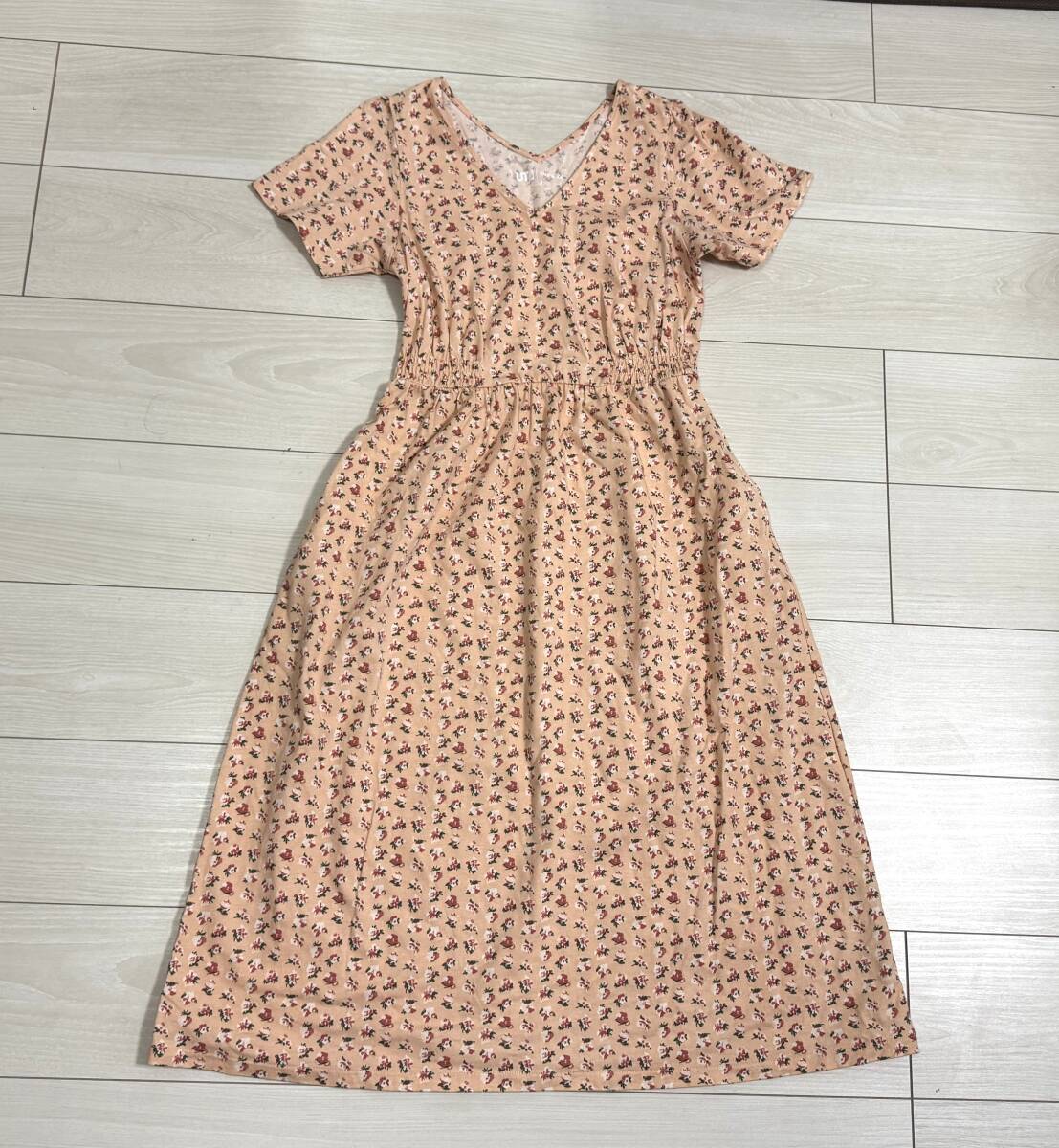 ★ユニクロ UNIQLO ポール & ジョー コラボ フレアワンピース S 花柄 半袖★拍卖