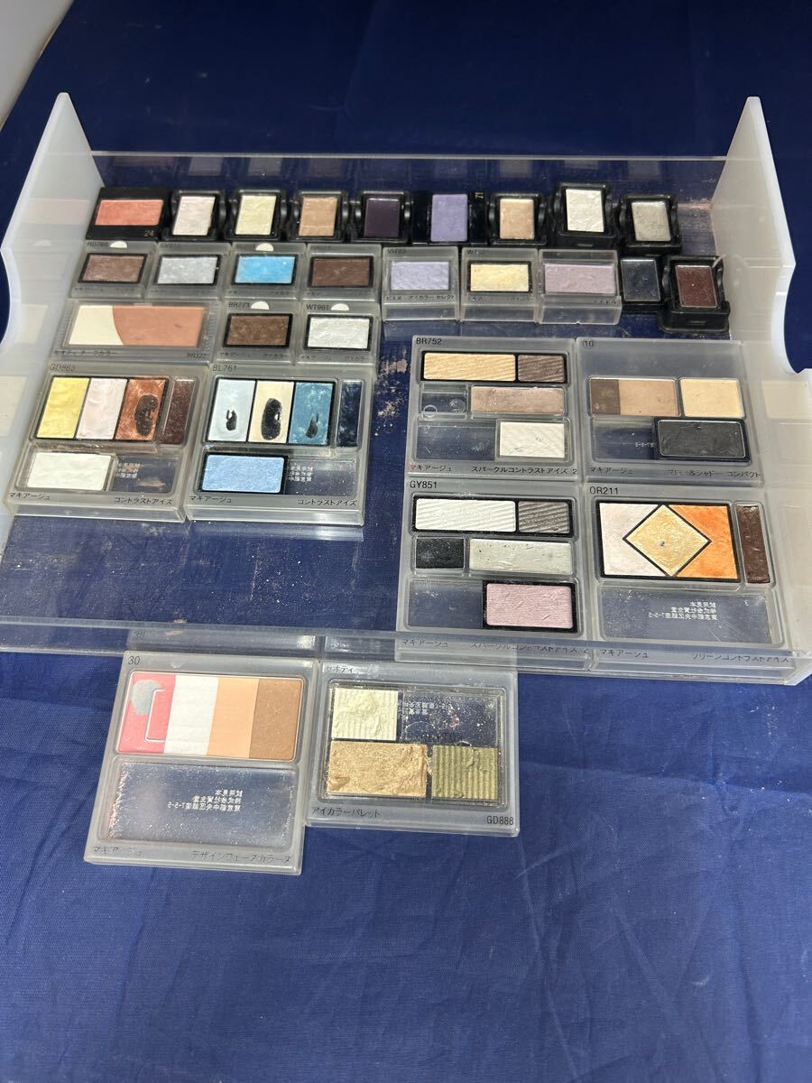 メイクが楽しい!資生堂 マキアージュ ベネフィーク 試用見本 アイシャドウ まとめて 現状品拍卖