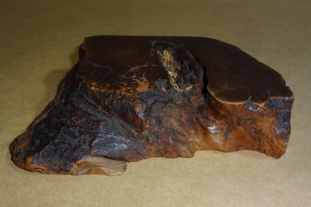 天然木 ミニ飾り台 ミニ置物台 小さな置物台 趣がある小さな飾り台拍卖