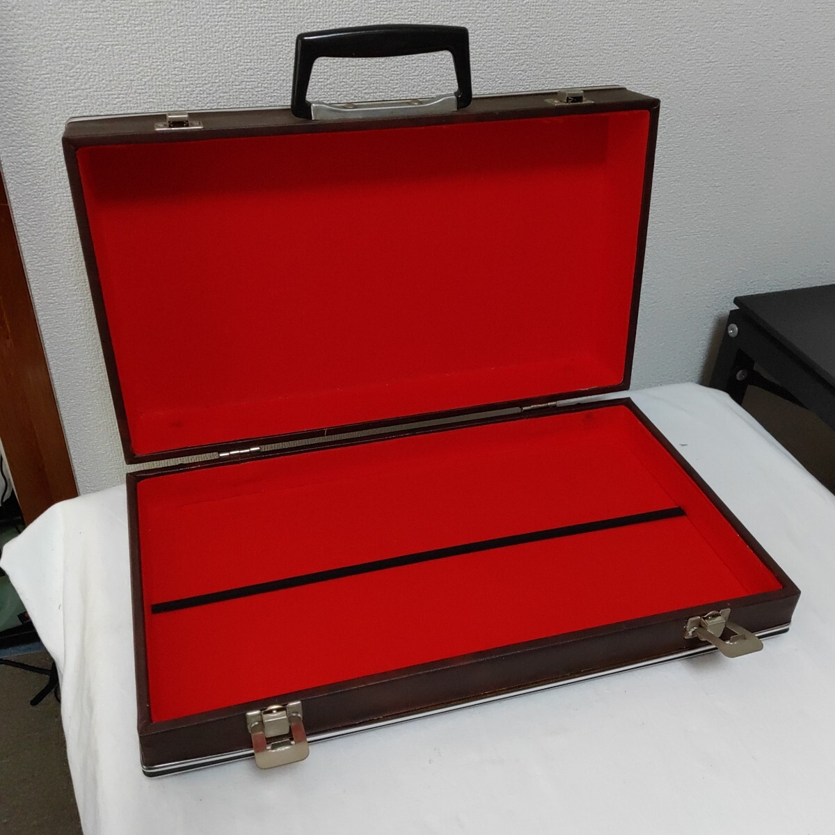 レトロ トランクケース アタッシュケース レザー カセットテープ収納 昭和レトロ ハードケース 0526-A4-TA26拍卖