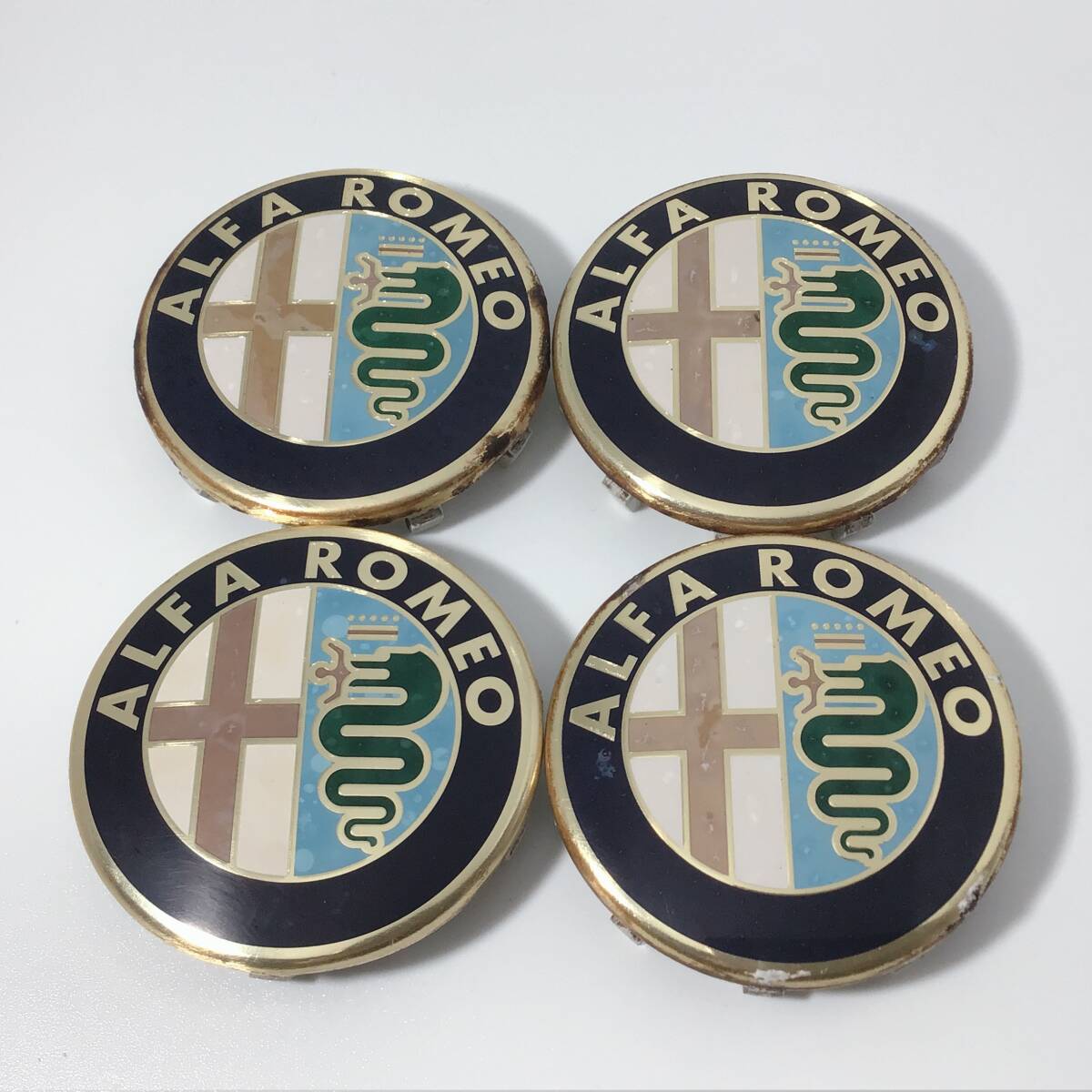 326】爪折れあり アルファロメオ 純正 センターキャップ ホイールキャップ 拍卖