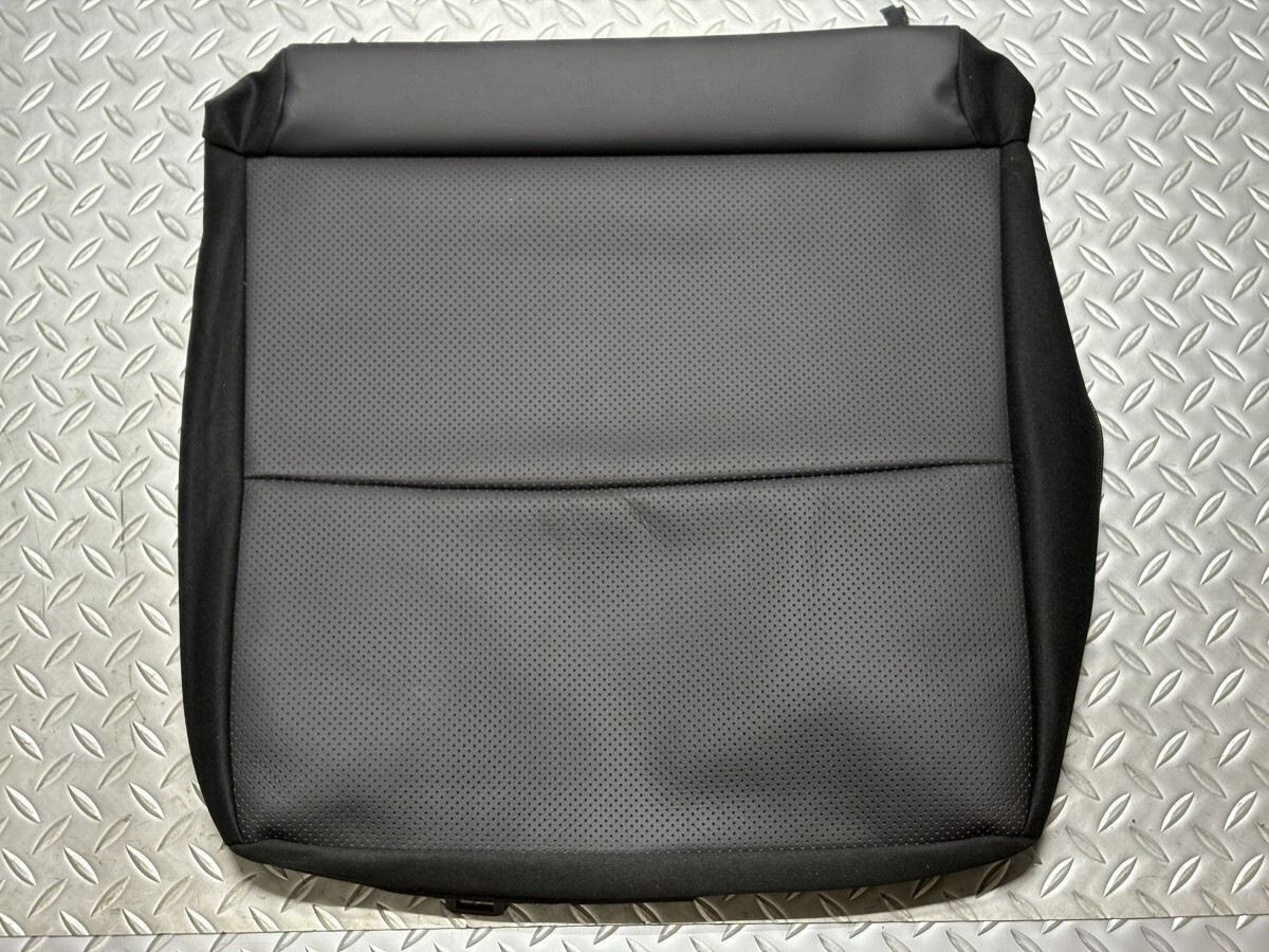 【新車外し】トヨタ純正 150系 ランドクルーザー プラド NO.3シートクッション カバー 黒 品番79032-60D90-C0 TRJ150W/GDJ150W (23030204)拍卖