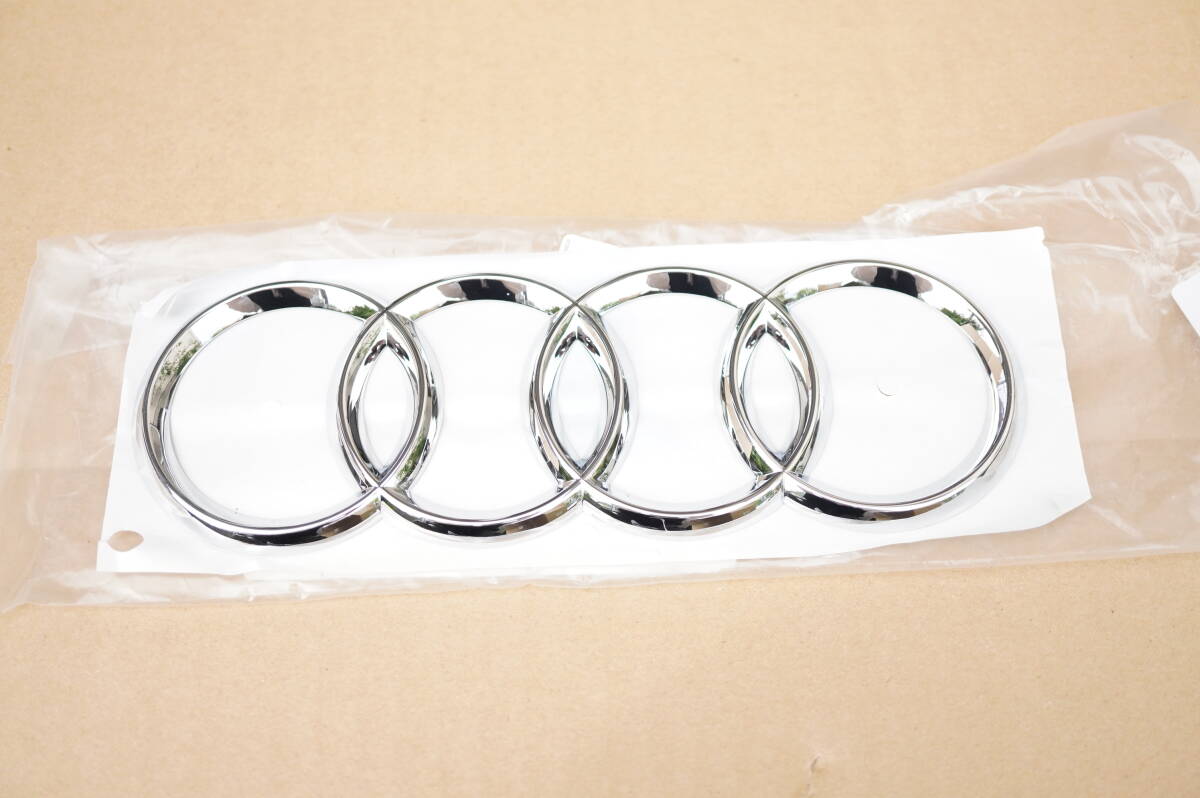・AUDI アウディ Q5 8R 純正リアゲート用エンブレム【未使用品】200mm×70mm拍卖